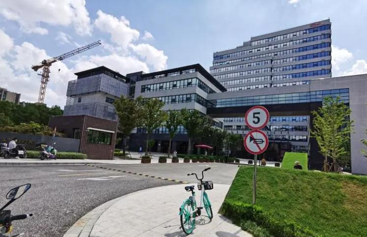 上海長興園：榮獲LEED金級與綠建二星認證，打造高效辦公環(huán)境