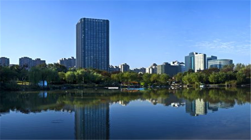 上海古北財富中心：高效電梯系統(tǒng)，提升辦公出行效率