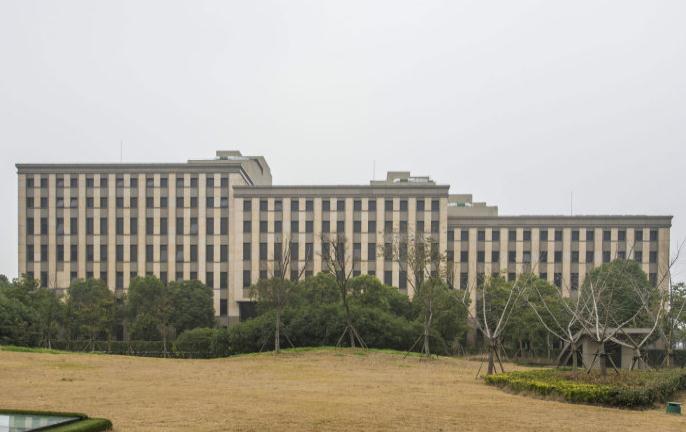 上海長寧區(qū)虹橋臨空經(jīng)濟(jì)示范區(qū)/東虹橋3元以下寫字樓，稀缺商務(wù)資源等你來入駐
